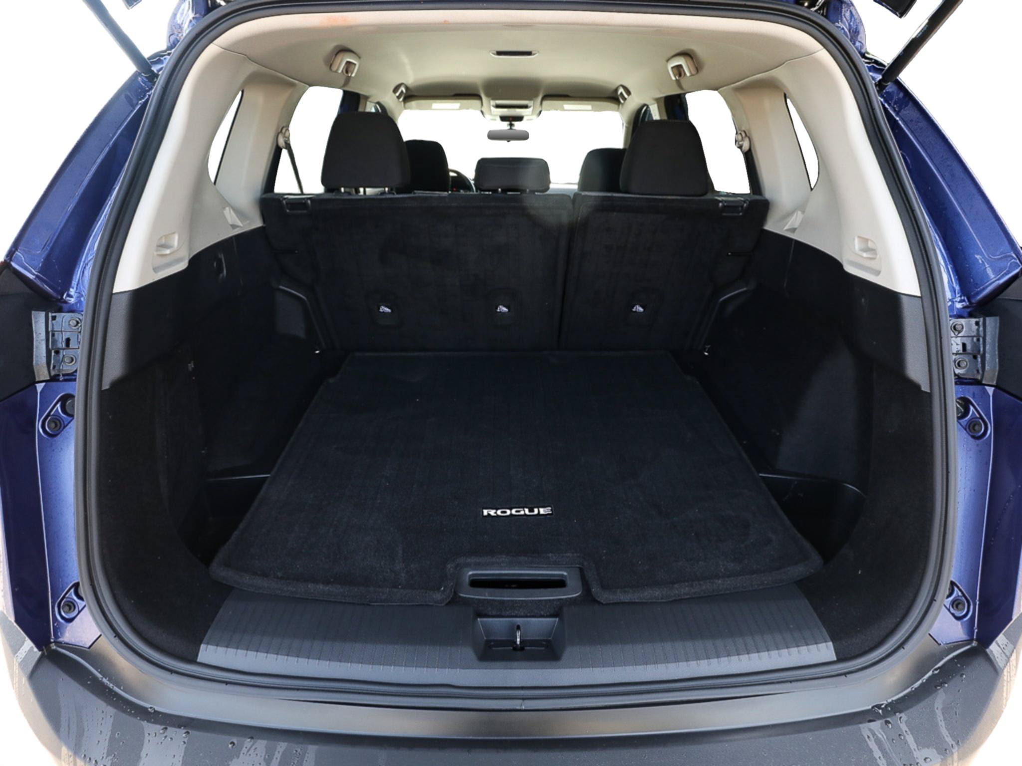 Used 2021 Nissan Rogue S AWD/4WD image 6