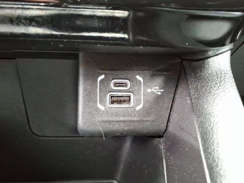 Certified 2022 Jeep Compass Latitude image 16