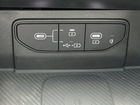 Certified 2026 Kia Sportage SX FWD image 22
