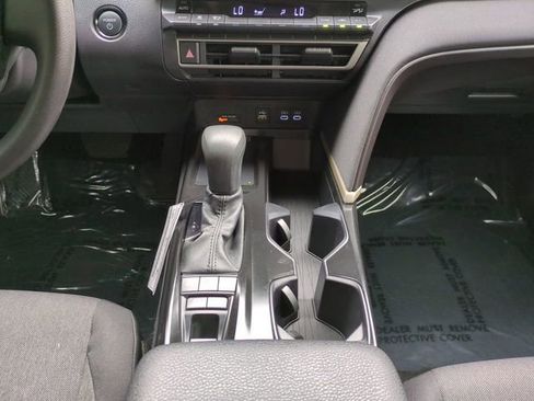 Used 2026 Toyota Camry LE image 18