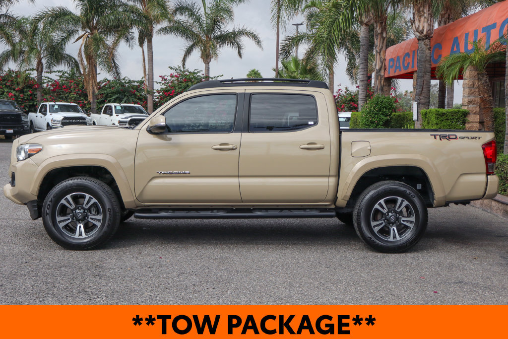 Used 2016 Toyota Tacoma TRD Sport RWD image 5