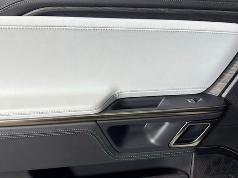 Used 2023 Rivian R1S Launch Edition image 20