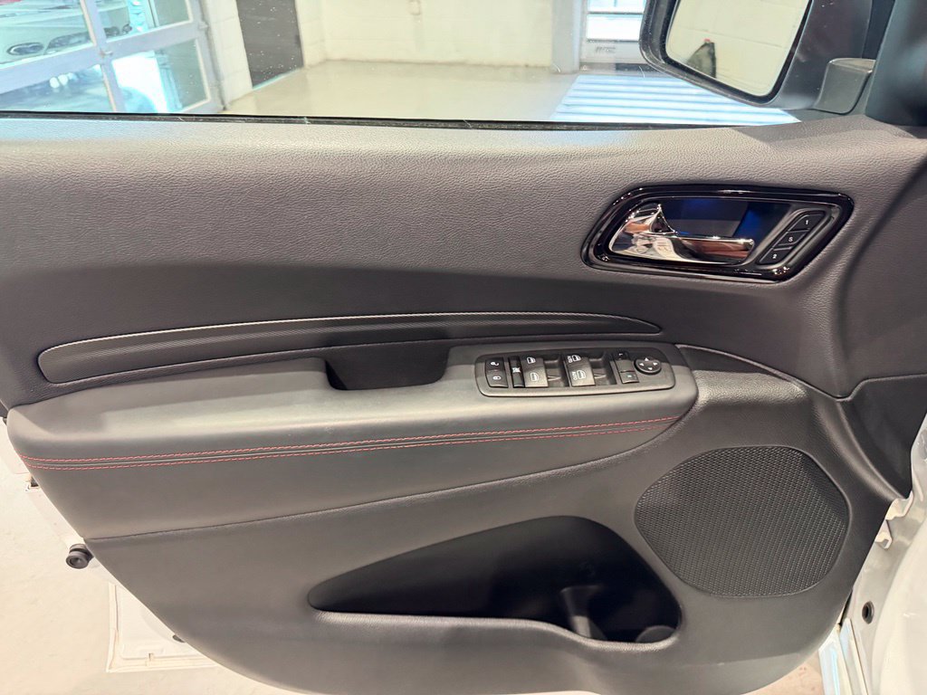 Used 2023 Dodge Durango R/T AWD/4WD image 30