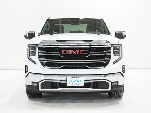Used 2022 GMC Sierra 1500 SLT AWD/4WD image 7