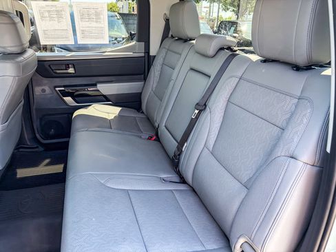 Used 2024 Toyota Tundra Limited AWD/4WD image 17