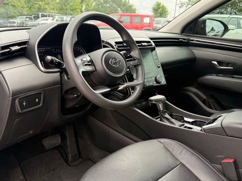 Used 2022 Hyundai Tucson SEL w/ Cargo Package FWD image 9