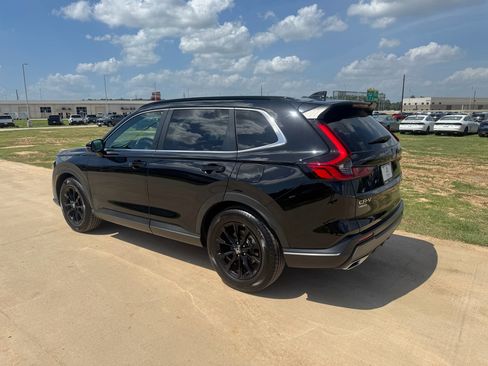 Certified 2025 Honda CR-V Sport image 6