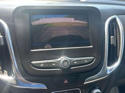 Used 2020 Chevrolet Equinox LT FWD image 15