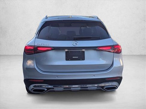 New 2026 Mercedes-Benz GLC 300 image 7