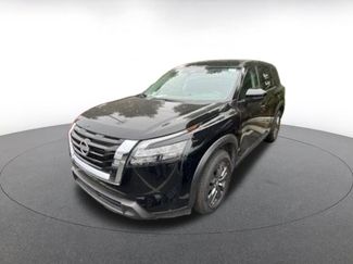 Used 2025 Nissan Pathfinder SV video 2