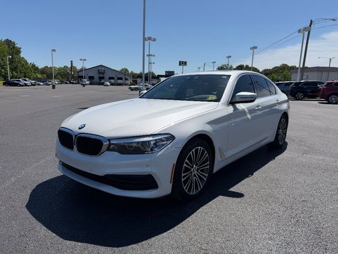 Used 2019 BMW 540i xDrive w/ Convenience Package AWD/4WD image 3
