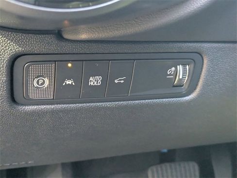 New 2026 Chevrolet Equinox EV RS image 13