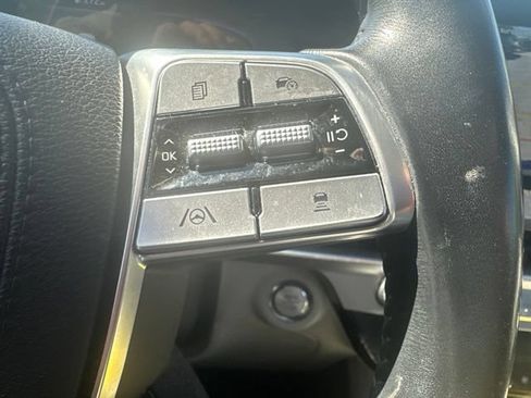 Used 2024 Kia Telluride S FWD image 18