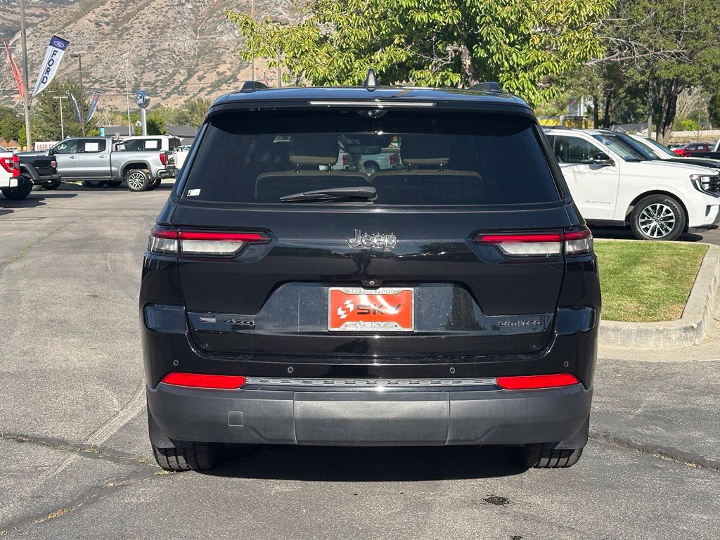 Used 2023 Jeep Grand Cherokee L Limited w/ Luxury Tech Group II AWD/4WD image 11