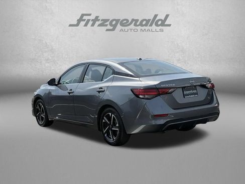 Used 2024 Nissan Sentra SV FWD image 5