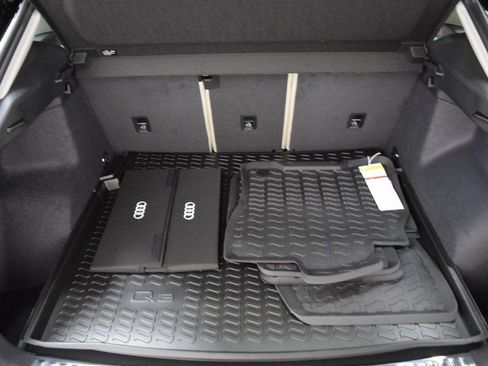 New 2025 Audi Q3 2.0T Premium Plus image 12