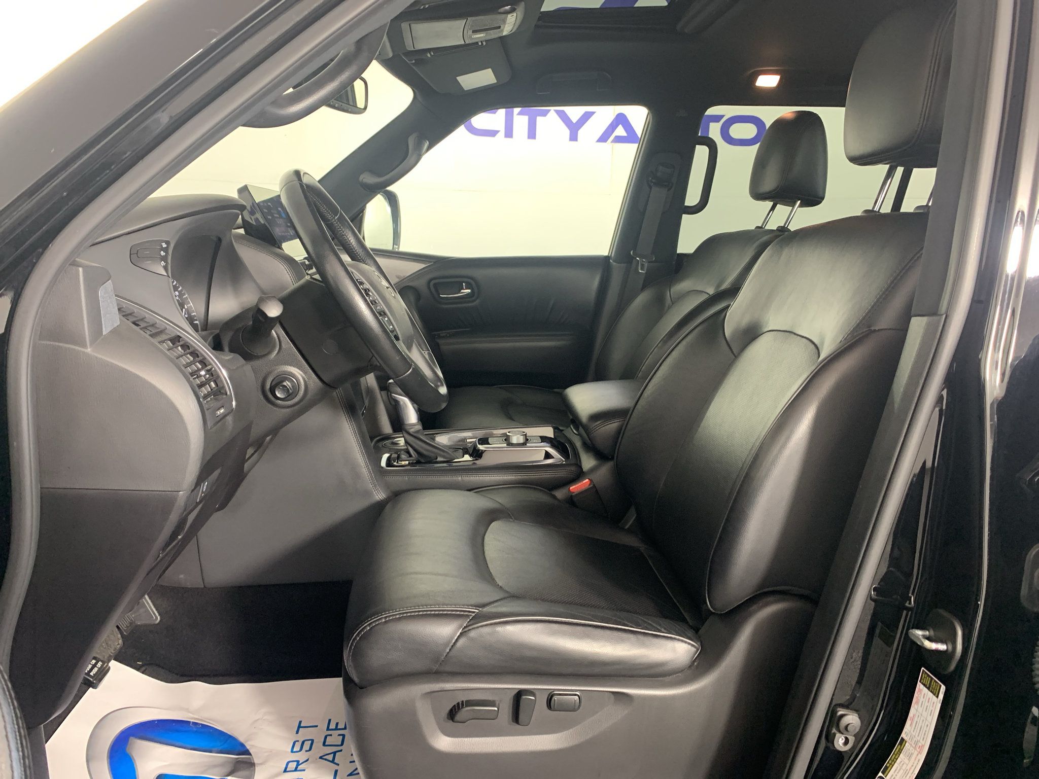 Used 2022 Nissan Armada SL w/ Midnight Edition Package RWD image 14
