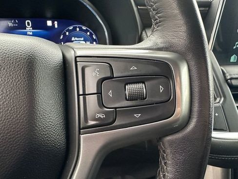 Used 2023 Chevrolet Suburban Z71 image 14