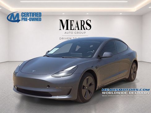 Used 2022 Tesla Model 3 Long Range AWD/4WD image 1