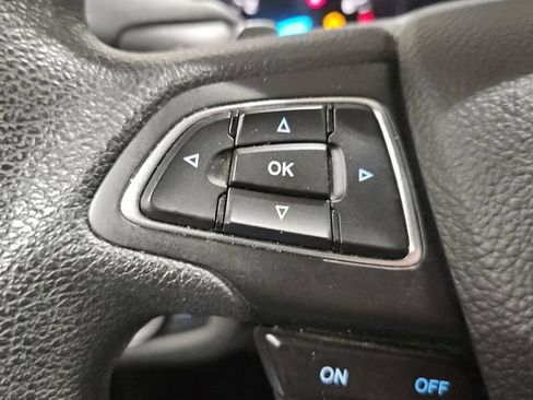 Certified 2017 Ford Escape SE w/ Equipment Group 201A AWD/4WD image 29