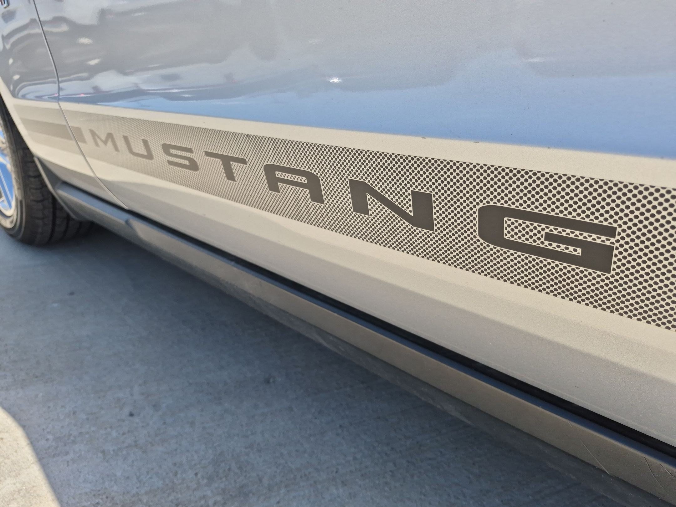 Used 2012 Ford Mustang Premium RWD image 24