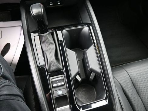 Used 2023 Honda Accord EX-L image 11