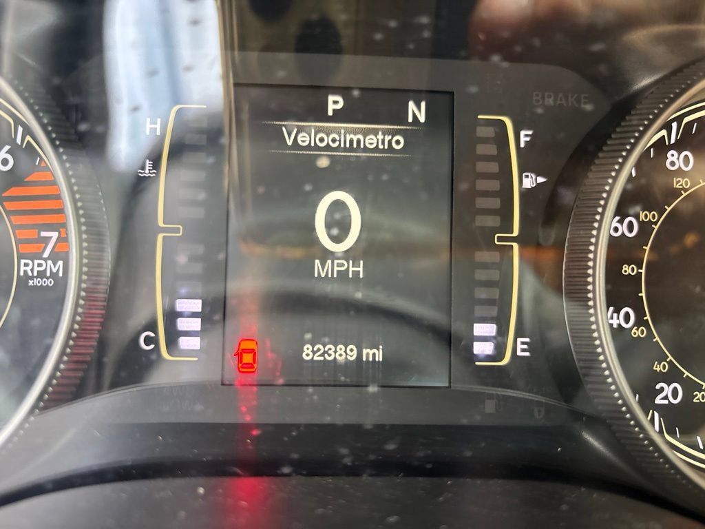 Used 2017 Jeep Cherokee Latitude FWD image 20