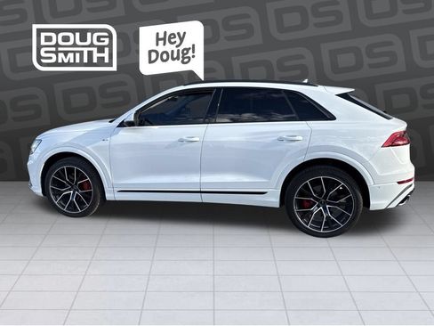 Used 2023 Audi Q8 Premium Plus w/ Premium Plus Package AWD/4WD image 2