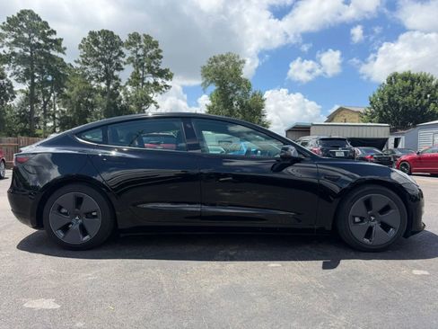Used 2021 Tesla Model 3 Standard Range Plus RWD image 5