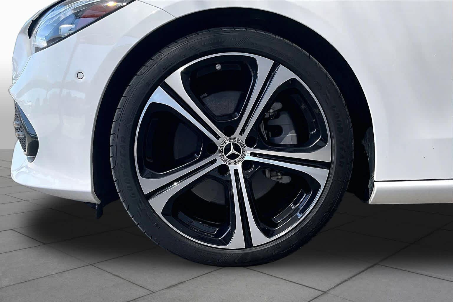 Certified 2024 Mercedes-Benz C 300 Sedan image 11