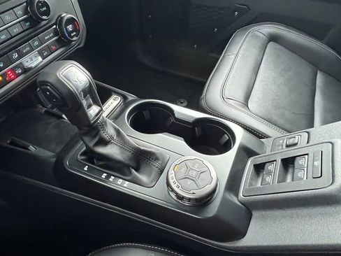 New 2025 Ford Bronco Outer Banks image 19