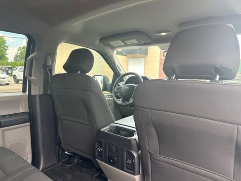 Used 2017 Ford F150 XL w/ Equipment Group 101A Mid AWD/4WD image 14