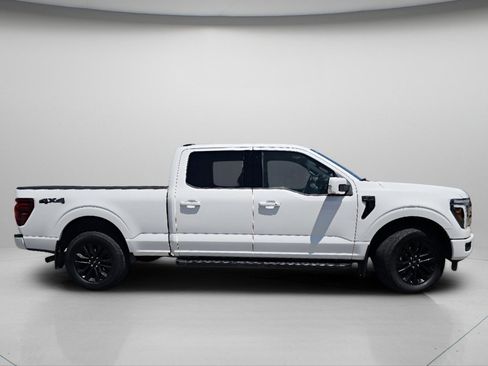 Used 2025 Ford F150 Lariat AWD/4WD image 26