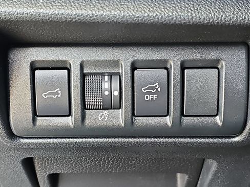 Used 2021 Subaru Outback Limited XT AWD/4WD image 33