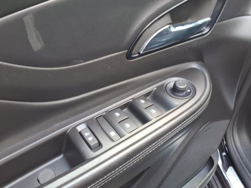 Certified 2022 Buick Encore Preferred image 10
