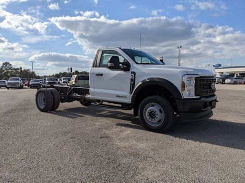 New 2026 Ford F450 XL image 2