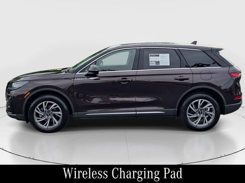 Used 2023 Lincoln Corsair AWD w/ Equipment Group 101A image 9