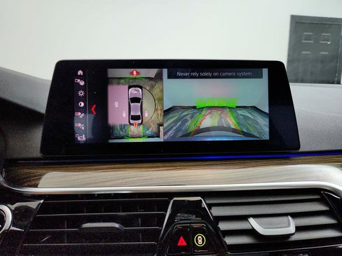 Used 2019 BMW 530i 530i w/ Convenience Package image 21