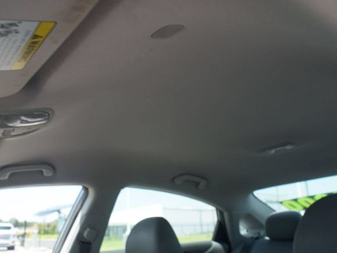 Used 2012 Hyundai Sonata SE FWD image 6