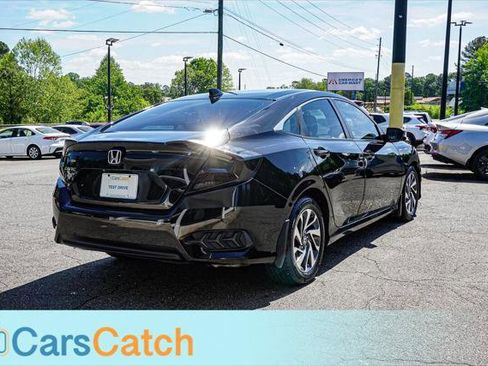 Used 2018 Honda Civic EX image 15