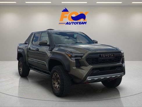 New 2026 Toyota Tacoma 4x4 Double Cab Hybrid image 6