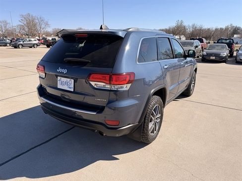 Used 2020 Jeep Grand Cherokee Limited image 7