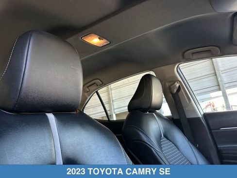 Used 2023 Toyota Camry SE FWD image 18