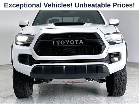 Used 2023 Toyota Tacoma TRD Pro AWD/4WD image 3