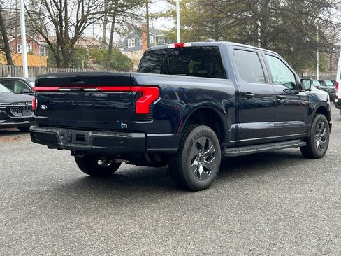 Used 2024 Ford F150 Lightning Lariat image 5