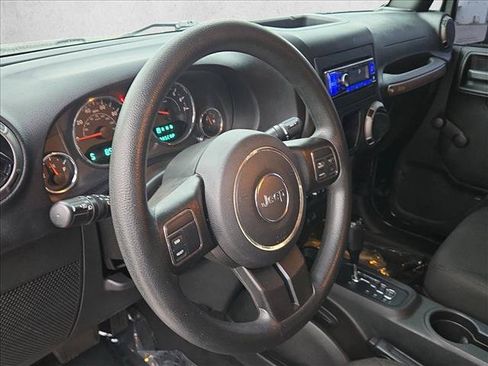 Used 2015 Jeep Wrangler Sport AWD/4WD image 10