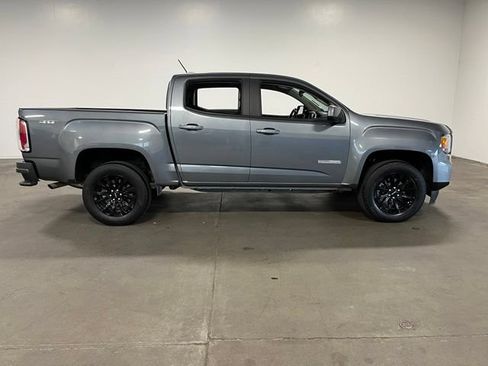 Used 2022 GMC Canyon Elevation w/ Driver Alert Package AWD/4WD image 2