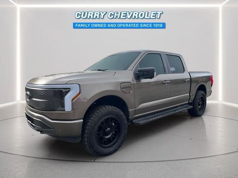 Used 2023 Ford F150 Lightning XLT w/ Equipment Group 312A High image 4