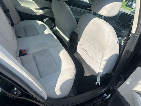 Used 2025 Nissan Altima 2.5 SV FWD image 20