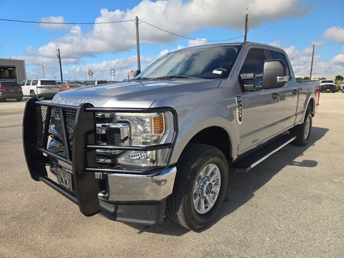 Used 2020 Ford F250 XL w/ STX Appearance Package AWD/4WD image 7